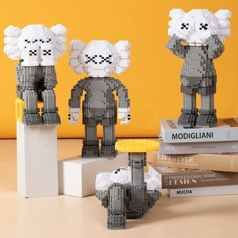 カウズ KAWS Holiday Japan:Nanoblock グレー ナノブロック「202mm」0905-3