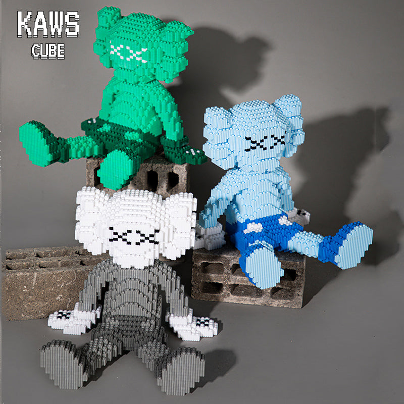 カウズ KAWS HOLIDAY III :Nanoblock ブルー ナノブロック「242mm」0912-01