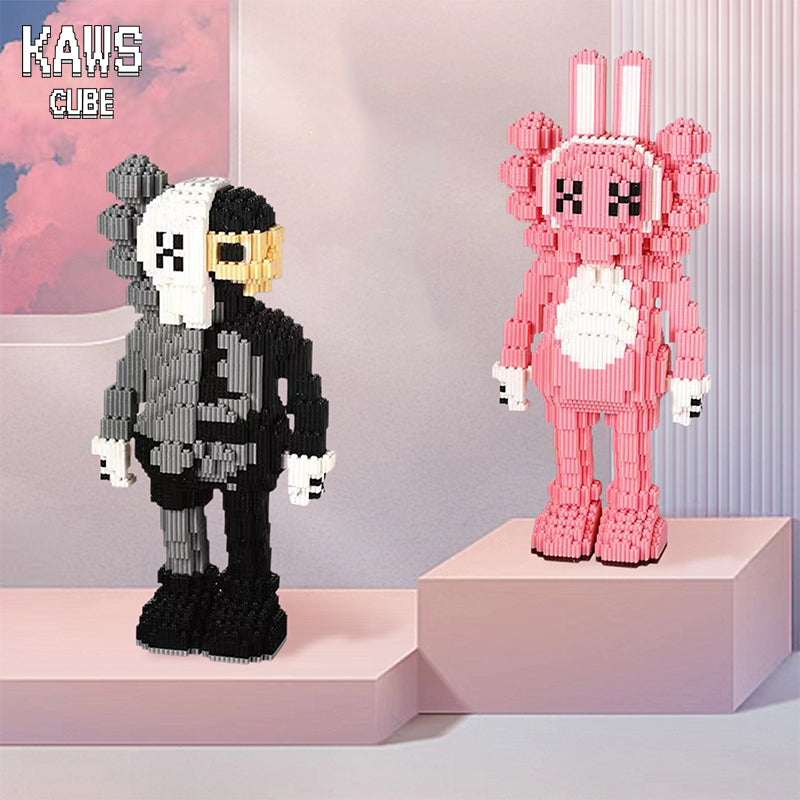 カウズ KAWS  Accomplice： Nanoblock ピンク ナノブロック「410mm」0906-10