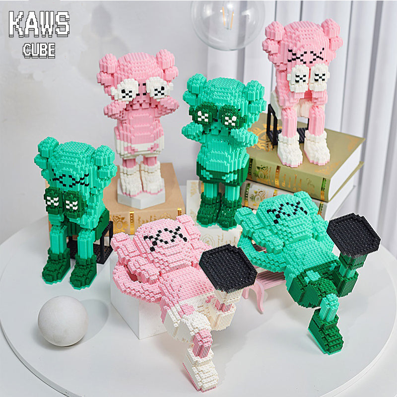 カウズ KAWS Passing Through : Nanoblock ピンク ナノブロック