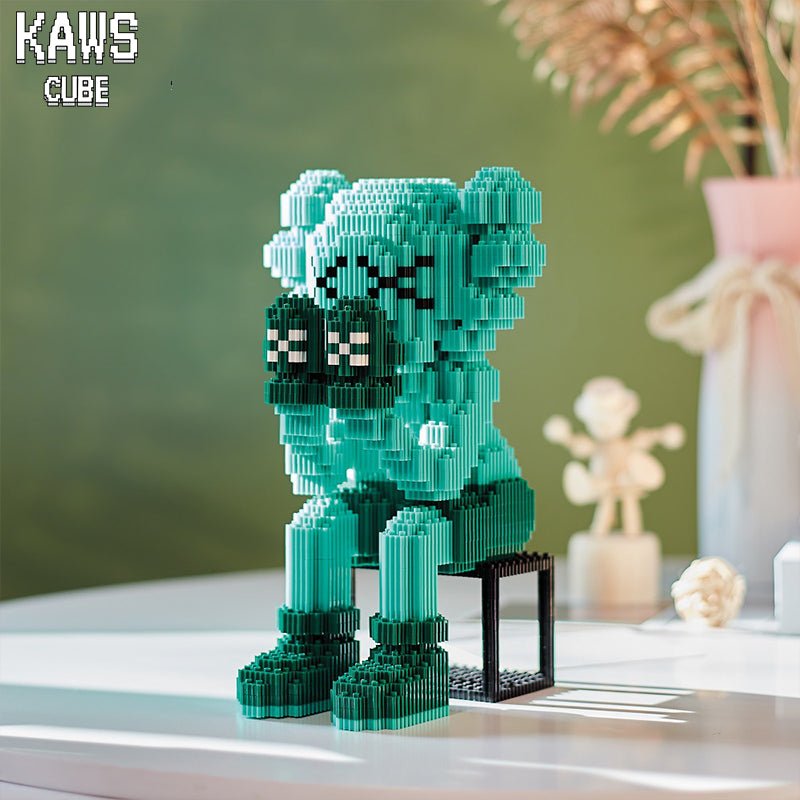 カウズ KAWS Passing Through :  Nanoblock グリーン  ナノブロック「287mm」0904-2